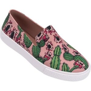 NEW Melissa Ground III Slip-on Sneaker